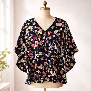 Cabi Charm Blouse Black Floral Top Origami Sleeve Size XL V-Neck Limited Edition